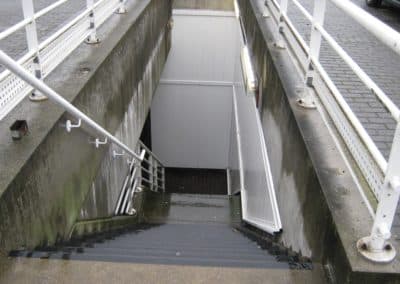 NETTOYAGE BETON GRIS A LA VAPEUR AU CORA DE CHATELINEAU (1)