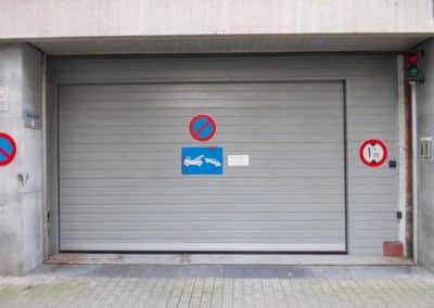 NETTOYAGE GRAFFITIS CHEZ ALLIANZ (2)